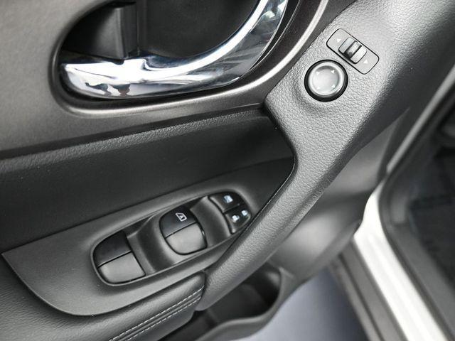 used 2016 Nissan Rogue car, priced at $8,947