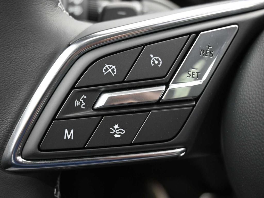 new 2025 Buick Envision car, priced at $40,000