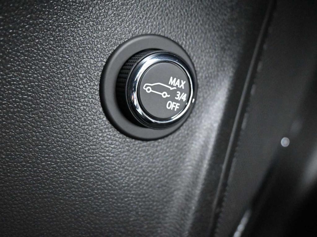 new 2025 Buick Envision car, priced at $40,000