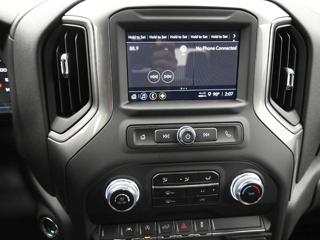 new 2025 GMC Sierra 1500 car, priced at $42,000