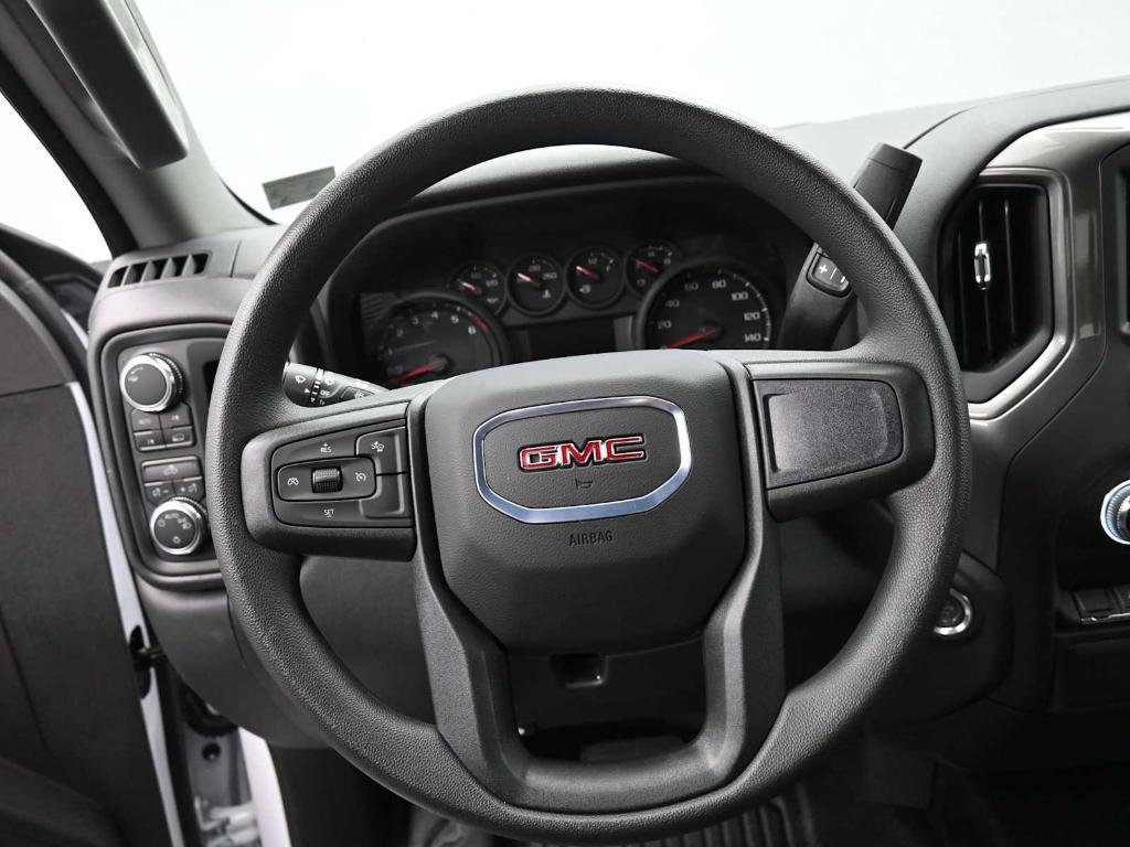 new 2025 GMC Sierra 1500 car, priced at $42,000
