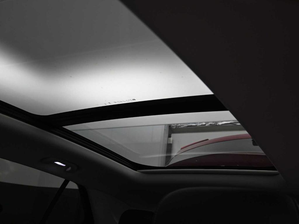 new 2025 Buick Envision car, priced at $39,500