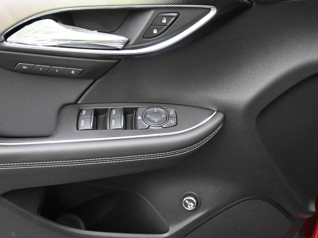 new 2025 Buick Envision car, priced at $39,500