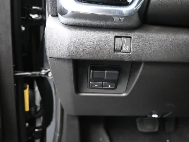new 2025 GMC Canyon car, priced at $44,500