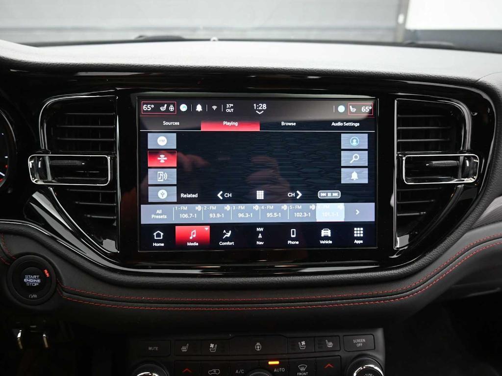 used 2023 Dodge Durango car, priced at $27,993