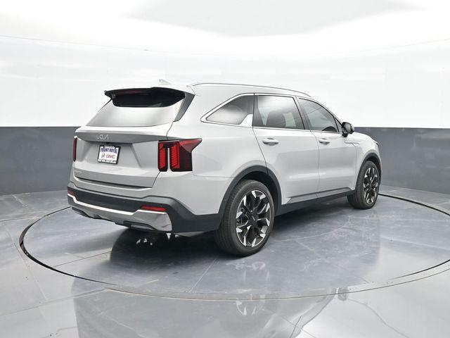 used 2024 Kia Sorento car, priced at $34,277