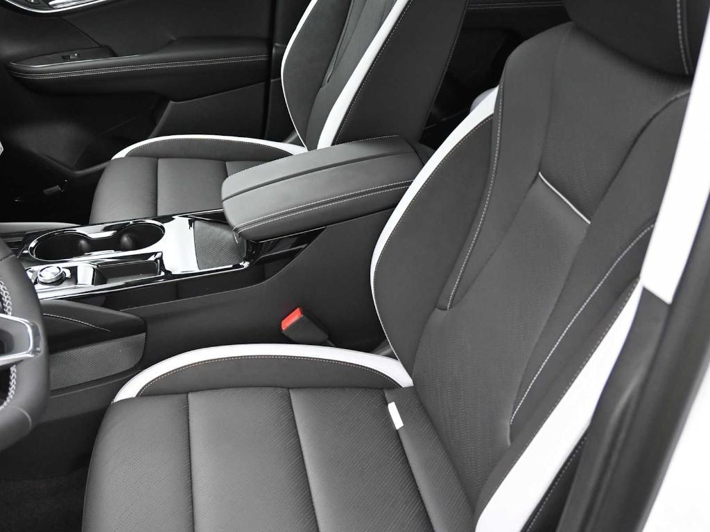 new 2025 Buick Envision car, priced at $38,000