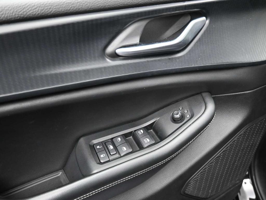 used 2023 Jeep Grand Cherokee L car, priced at $26,494