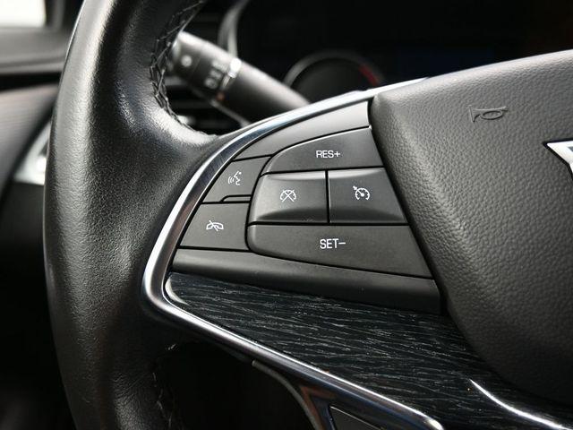 used 2023 Cadillac XT5 car, priced at $30,977