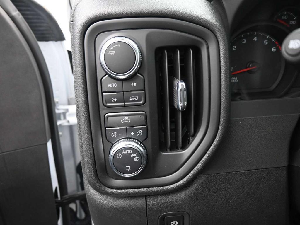 new 2025 GMC Sierra 1500 car, priced at $37,750