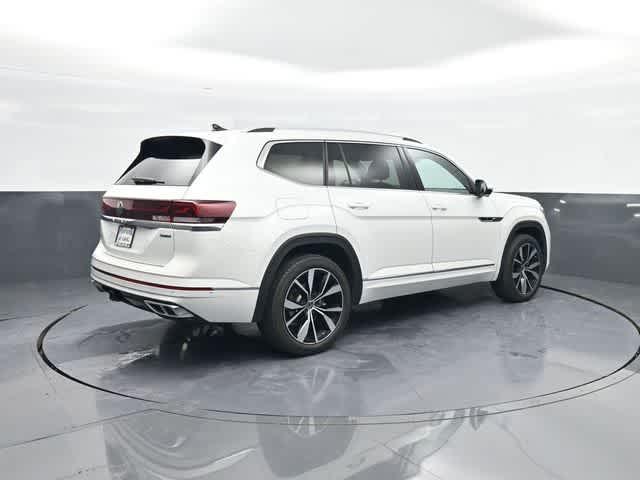 used 2025 Volkswagen Atlas car, priced at $45,943