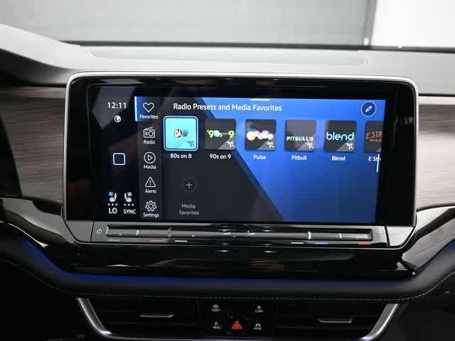 used 2025 Volkswagen Atlas car, priced at $45,943