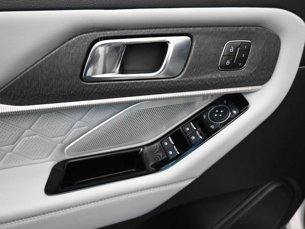 used 2025 Ford Explorer car, priced at $52,643