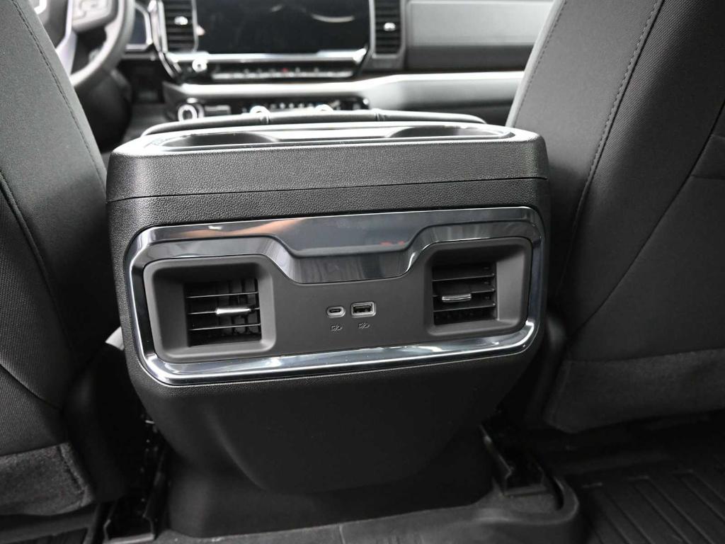 new 2025 GMC Sierra 1500 car, priced at $53,250