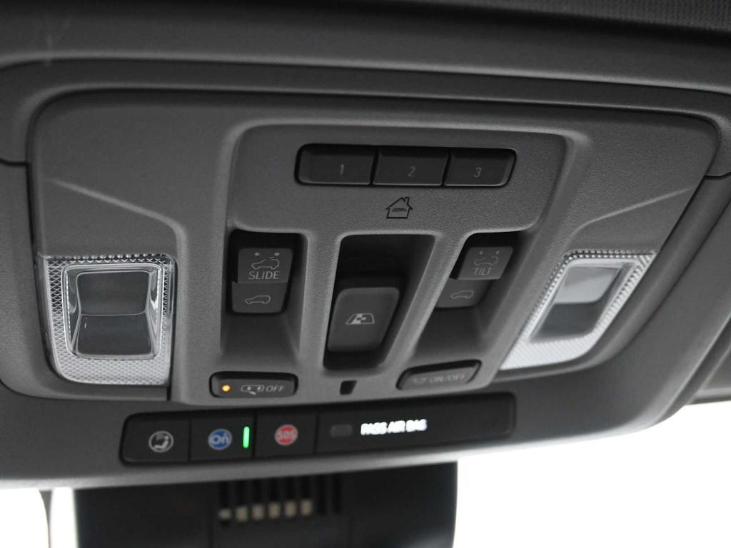 new 2025 GMC Sierra 2500 car, priced at $73,500