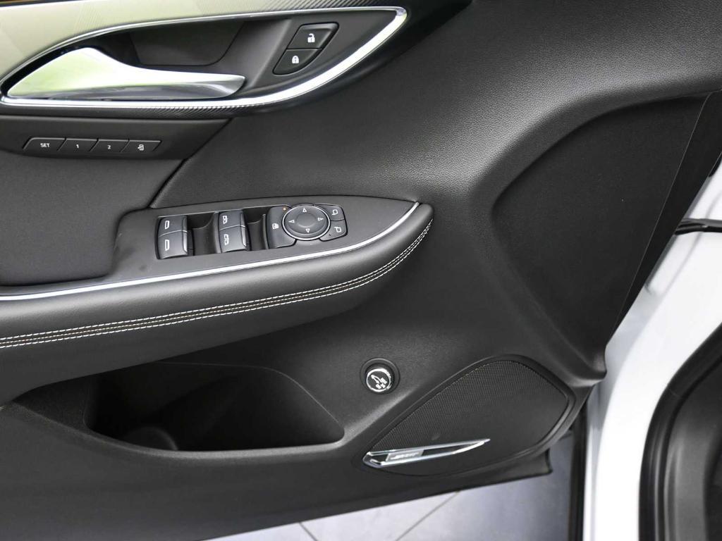 new 2025 Buick Envision car, priced at $39,500