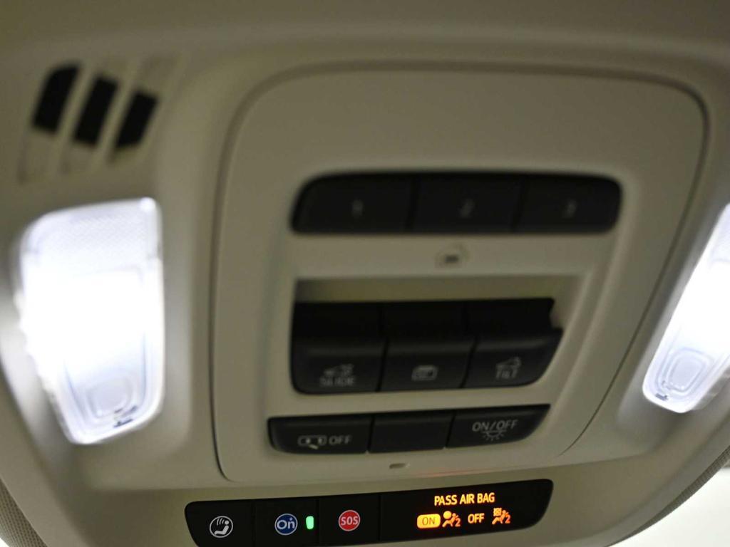 new 2025 Buick Envision car, priced at $39,500