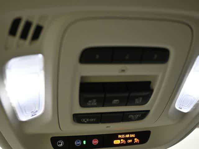 new 2025 Buick Envision car, priced at $39,000