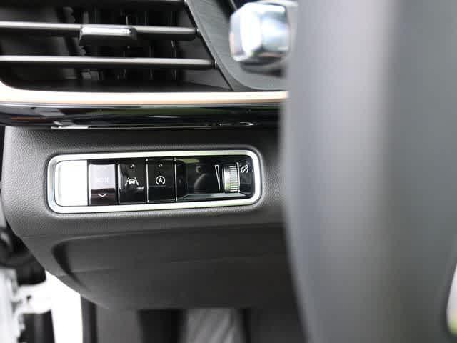 new 2025 Buick Envision car, priced at $39,000