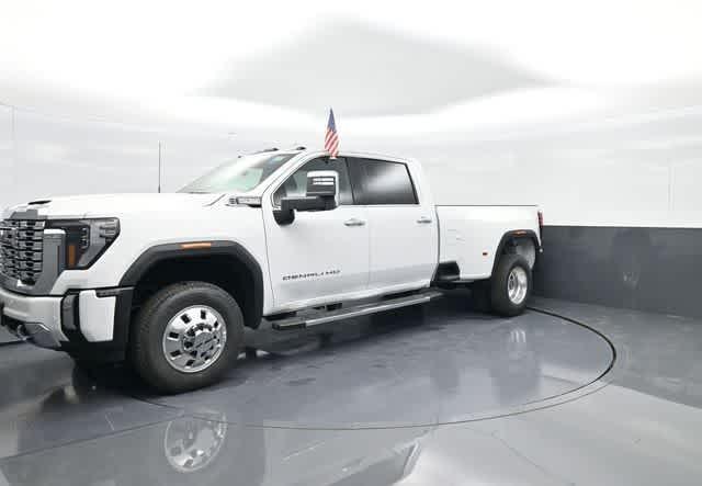 new 2025 GMC Sierra 3500 car, priced at $76,500