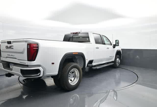 new 2025 GMC Sierra 3500 car, priced at $76,500