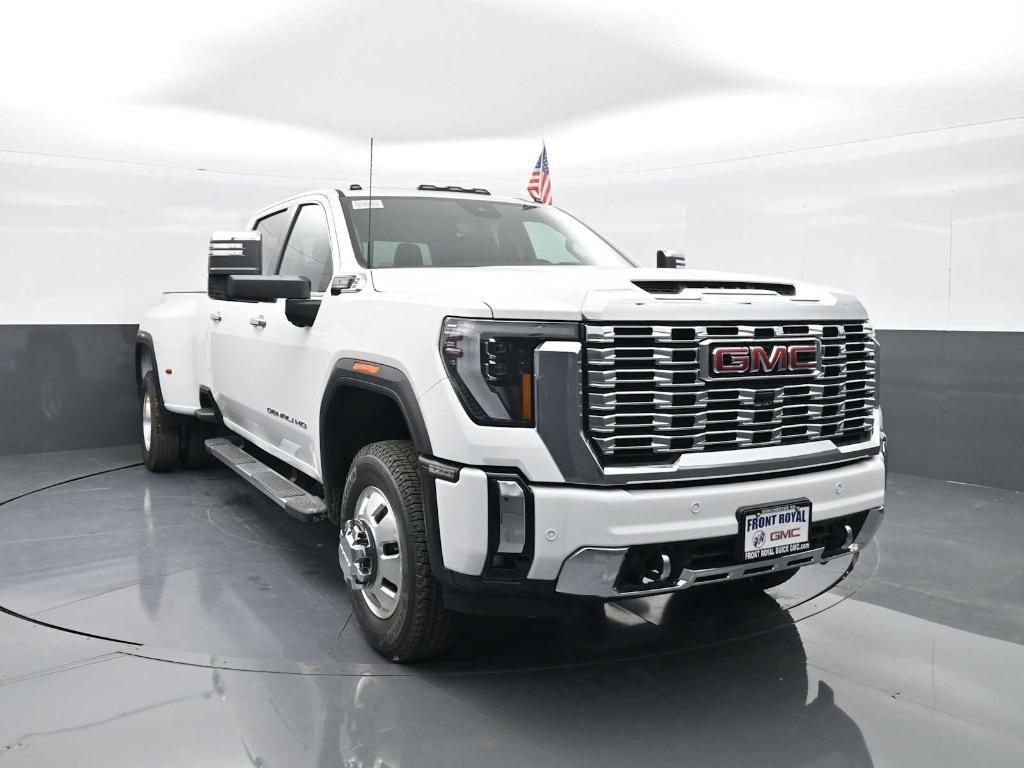 new 2025 GMC Sierra 3500 car, priced at $76,500