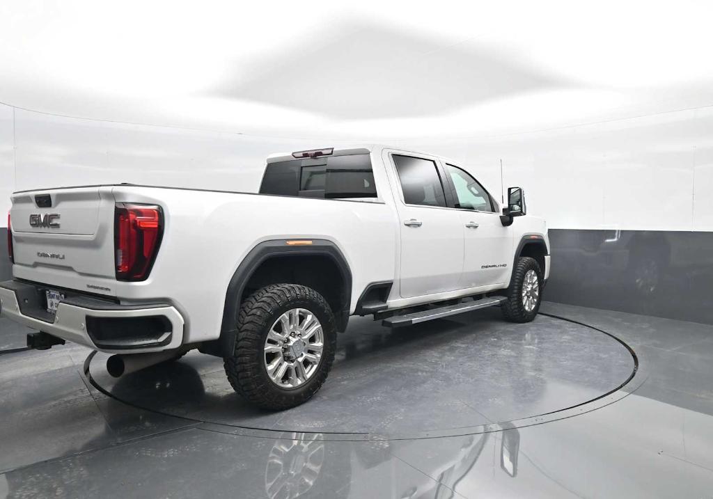 used 2022 GMC Sierra 2500 car, priced at $61,843