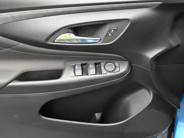 new 2025 Buick Envista car, priced at $25,500