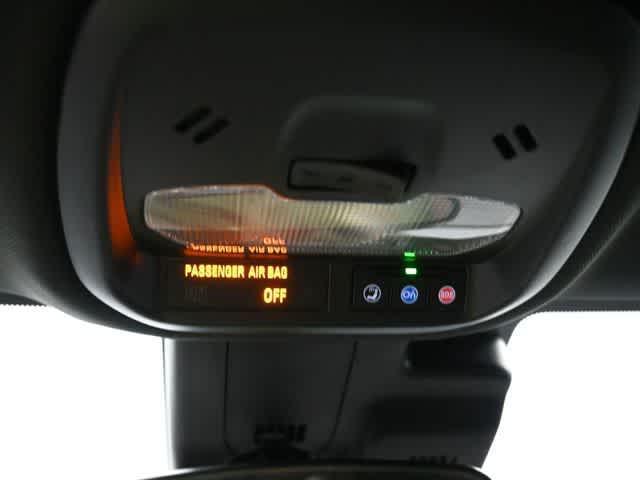 new 2025 Buick Envista car, priced at $25,500