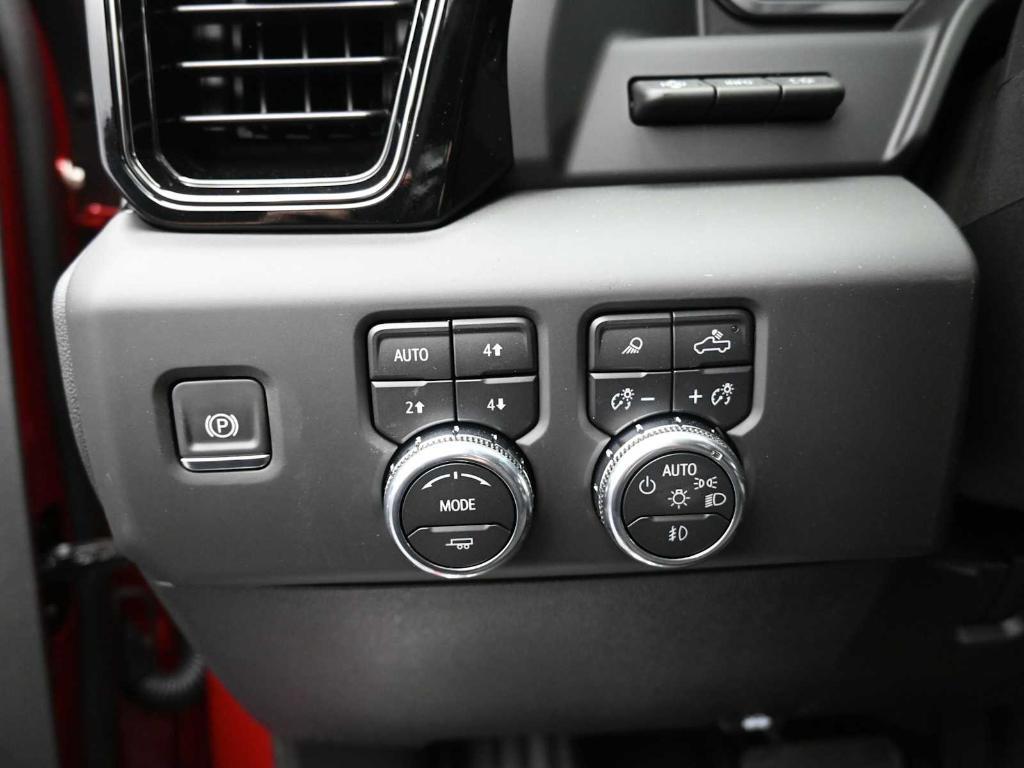 new 2025 GMC Sierra 2500 car, priced at $81,000