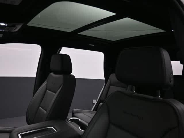 used 2024 GMC Yukon car, priced at $73,986