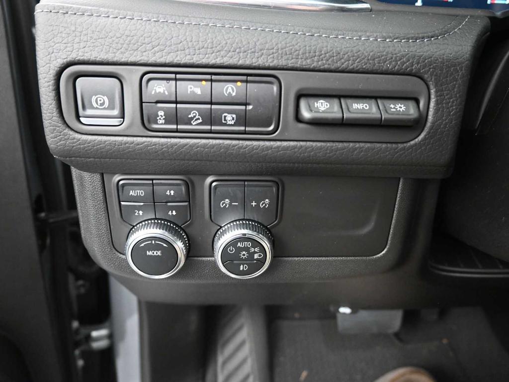 used 2024 GMC Yukon car, priced at $71,850