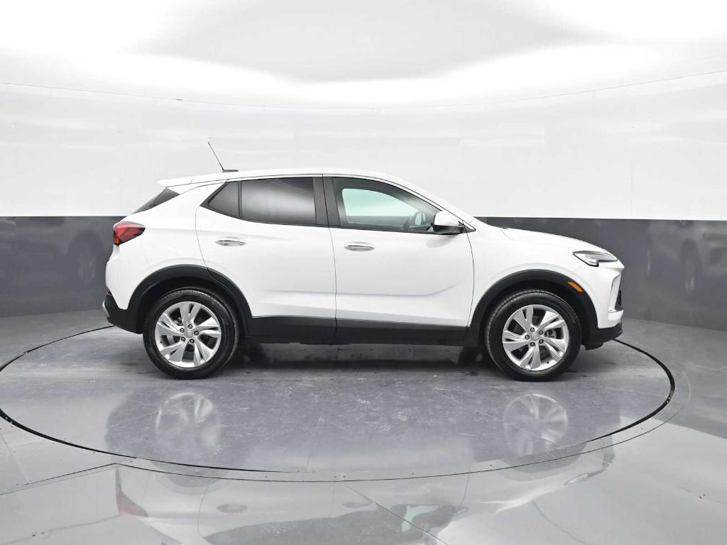 new 2025 Buick Encore GX car, priced at $27,500