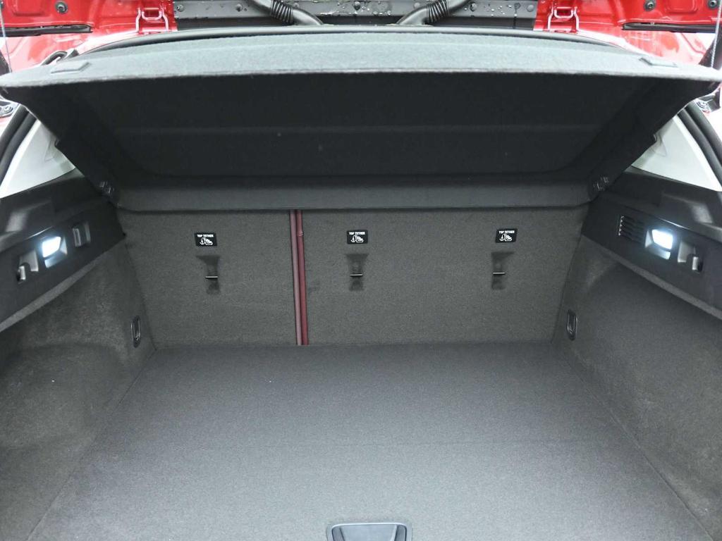 new 2025 Buick Envision car, priced at $39,212