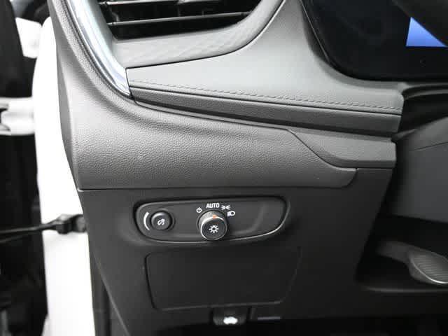 new 2025 Buick Encore GX car, priced at $24,850
