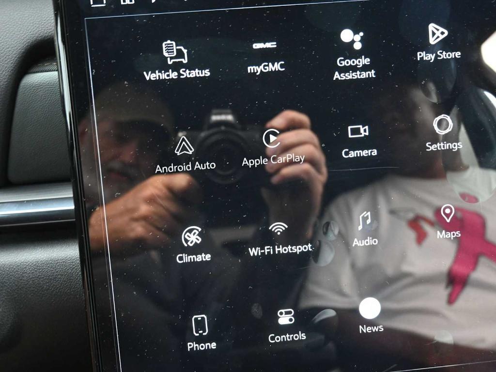 new 2026 GMC Terrain car, priced at $39,500