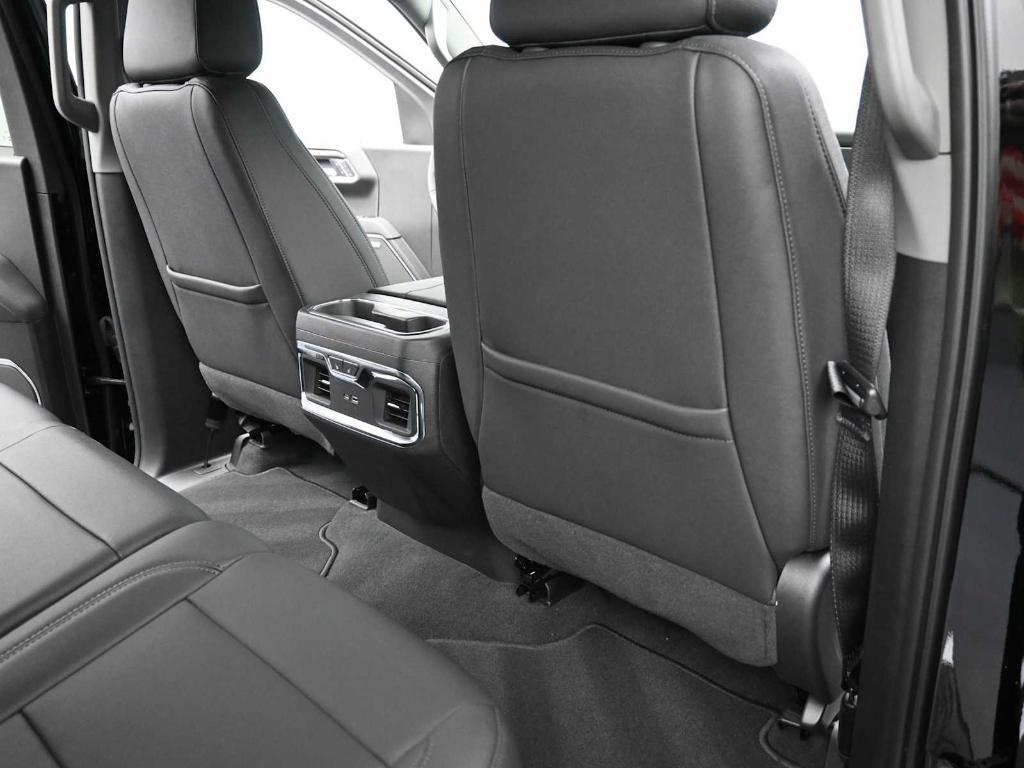 new 2025 GMC Sierra 1500 car, priced at $55,650