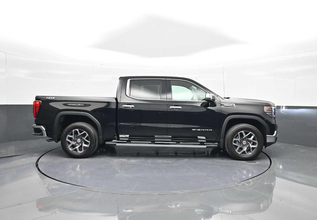 new 2025 GMC Sierra 1500 car, priced at $55,650