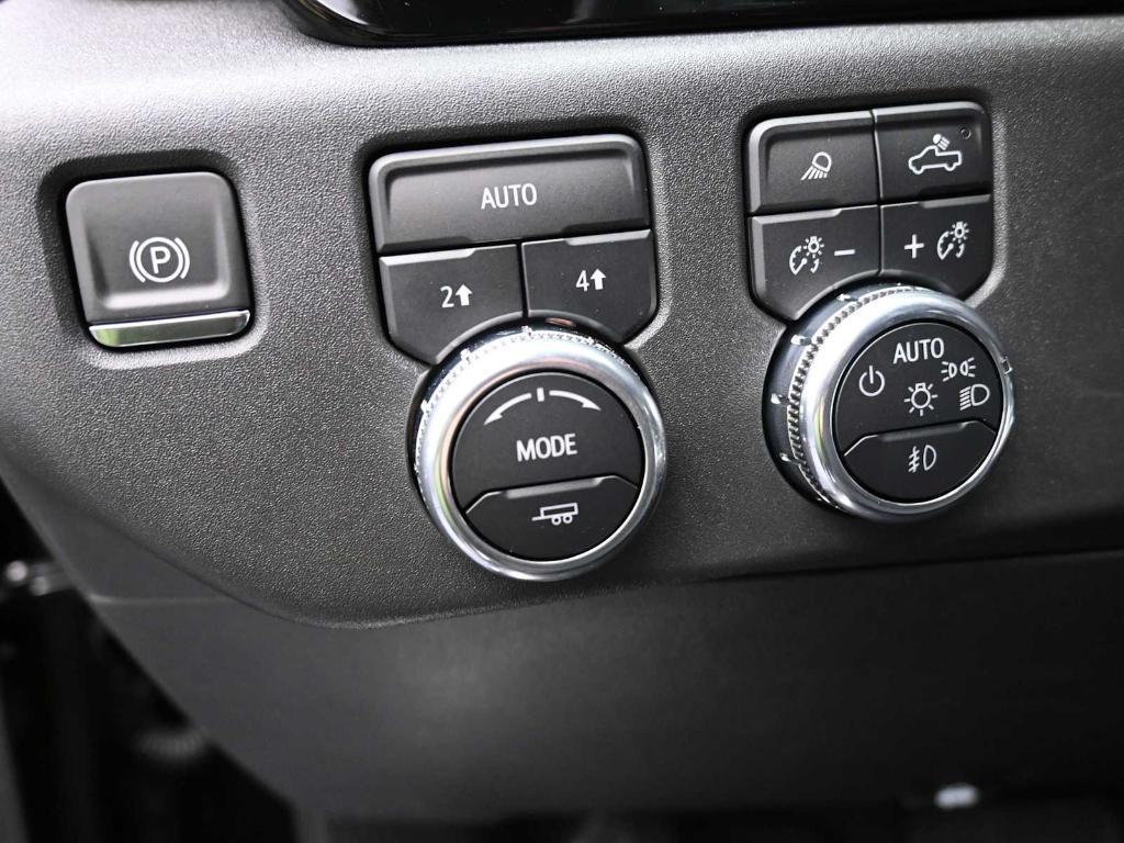 new 2025 GMC Sierra 1500 car, priced at $55,650