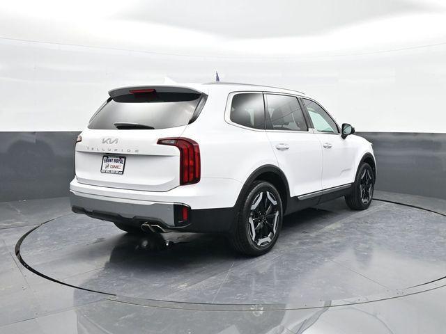 used 2023 Kia Telluride car, priced at $32,471
