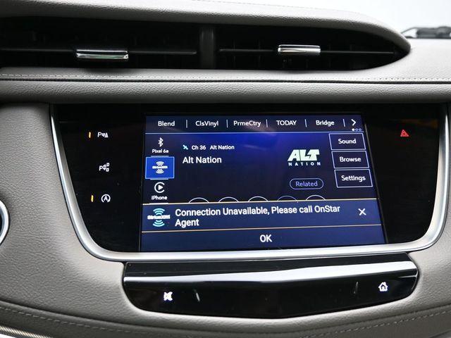 used 2022 Cadillac XT5 car, priced at $27,943