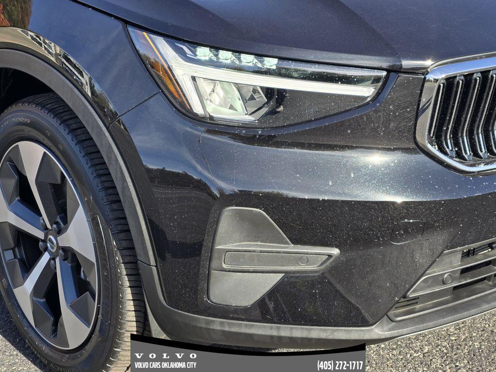 used 2024 Volvo XC40 car, priced at $33,900