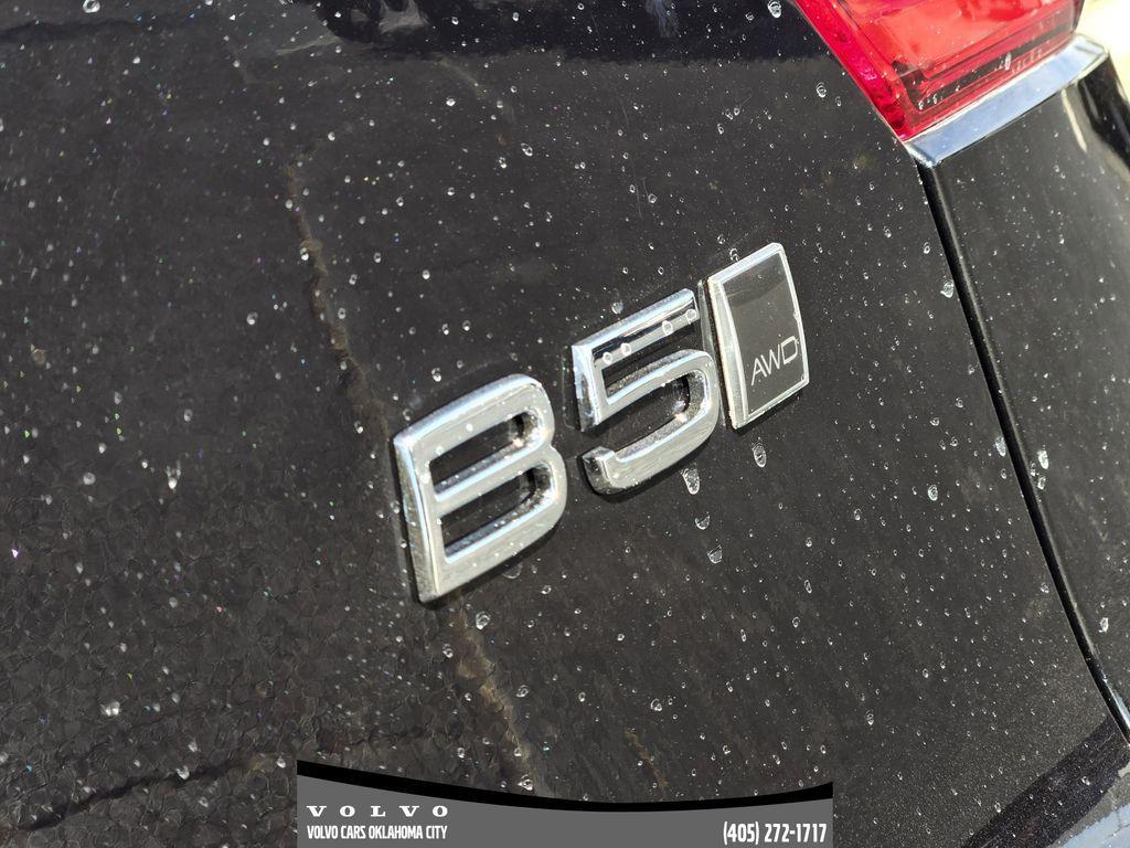 used 2024 Volvo XC40 car, priced at $33,900