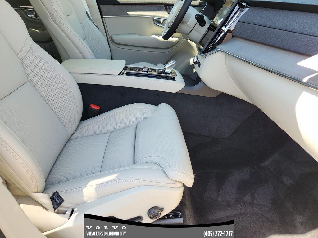new 2026 Volvo XC90 car, priced at $75,070