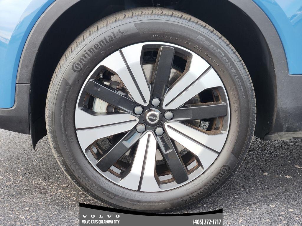 used 2023 Volvo XC40 Recharge Pure Electric car, priced at $27,500