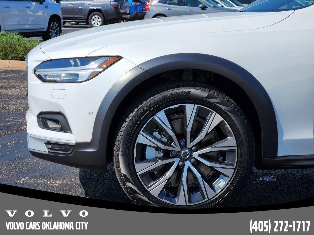 new 2026 Volvo V90 Cross Country car, priced at $72,580