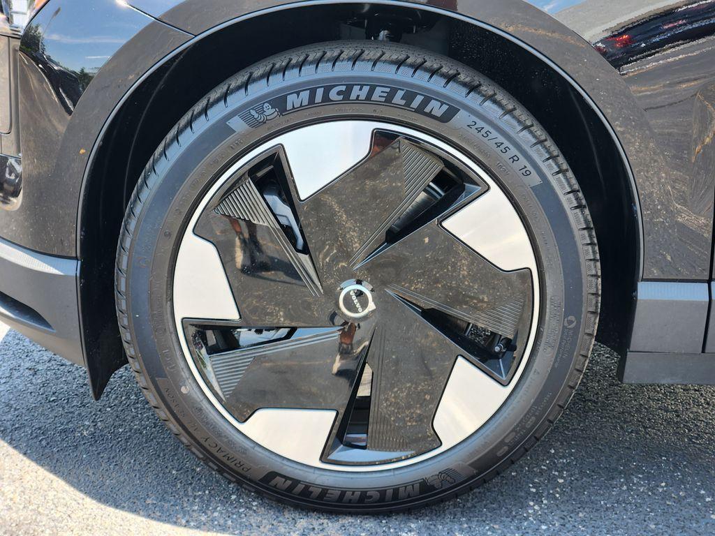 new 2025 Volvo EX30 car, priced at $47,825