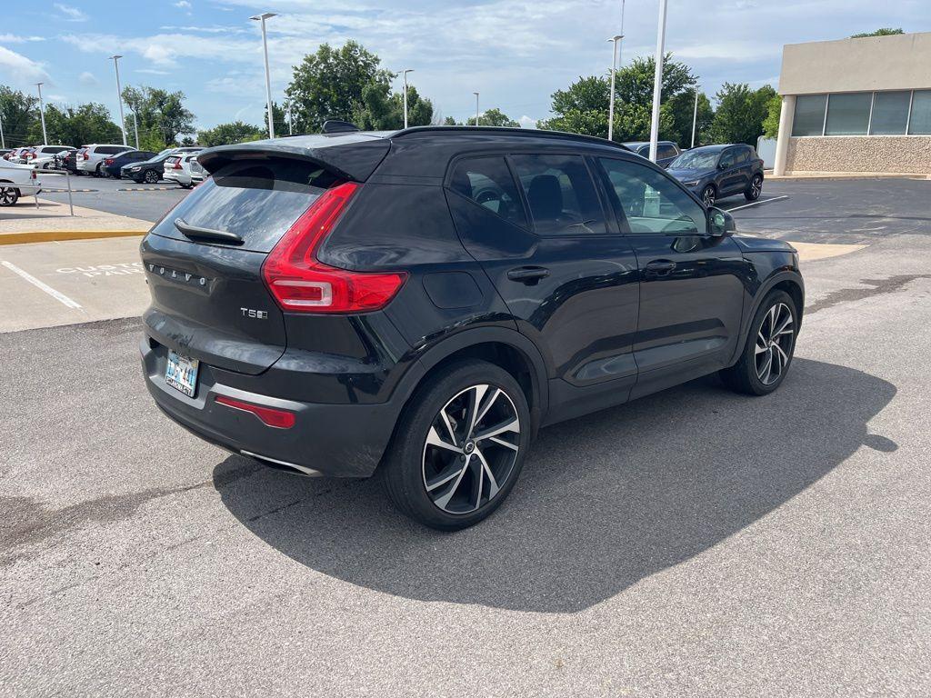 used 2020 Volvo XC40 car, priced at $26,500