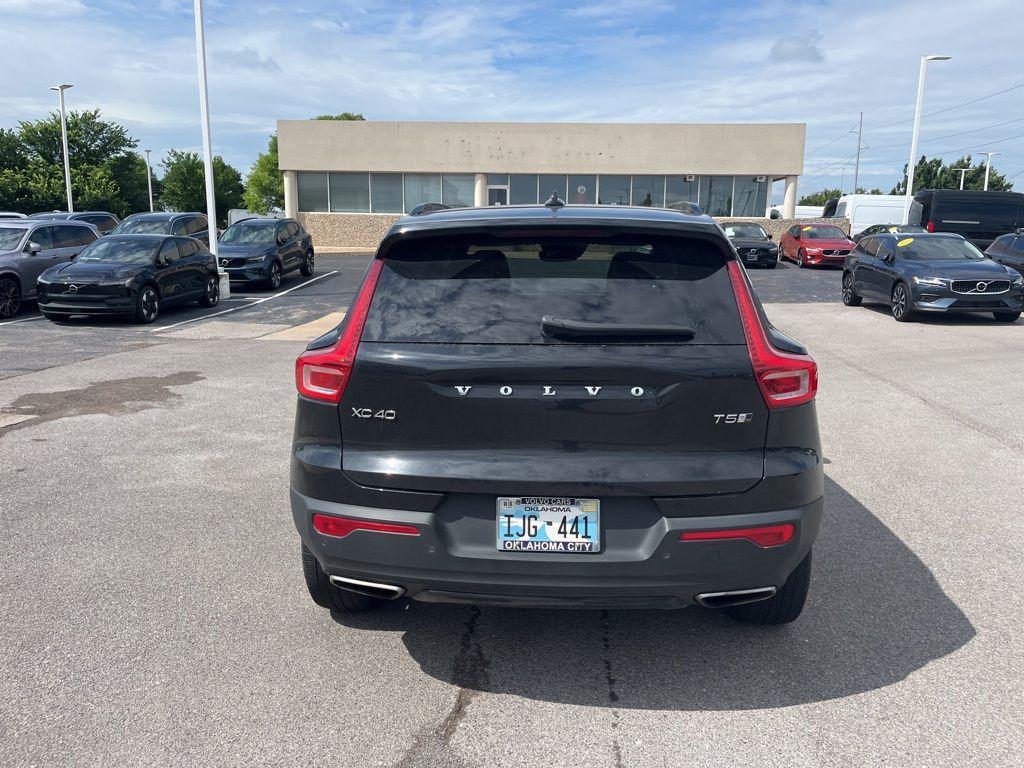used 2020 Volvo XC40 car, priced at $26,500