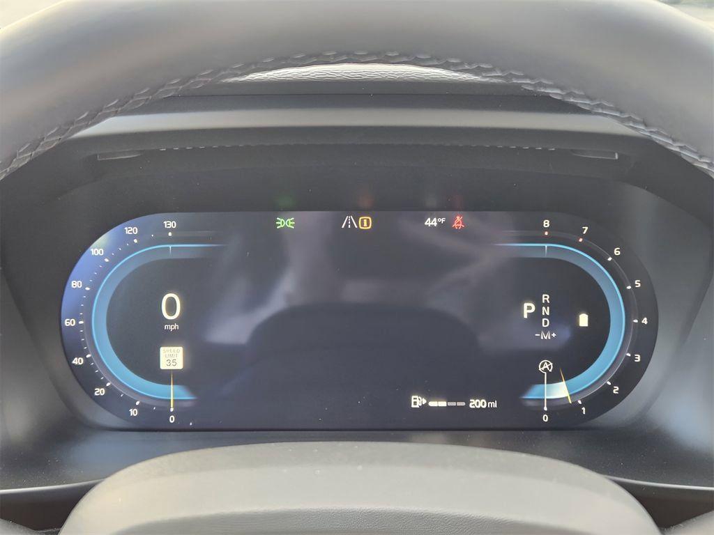 new 2025 Volvo XC40 car, priced at $48,335